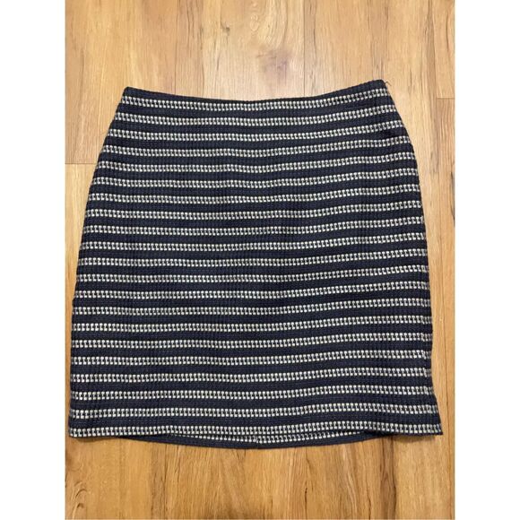 Loft size 2P Womens Navy and Tan Print Pencil Skirt Knee Length - Picture 1 of 3
